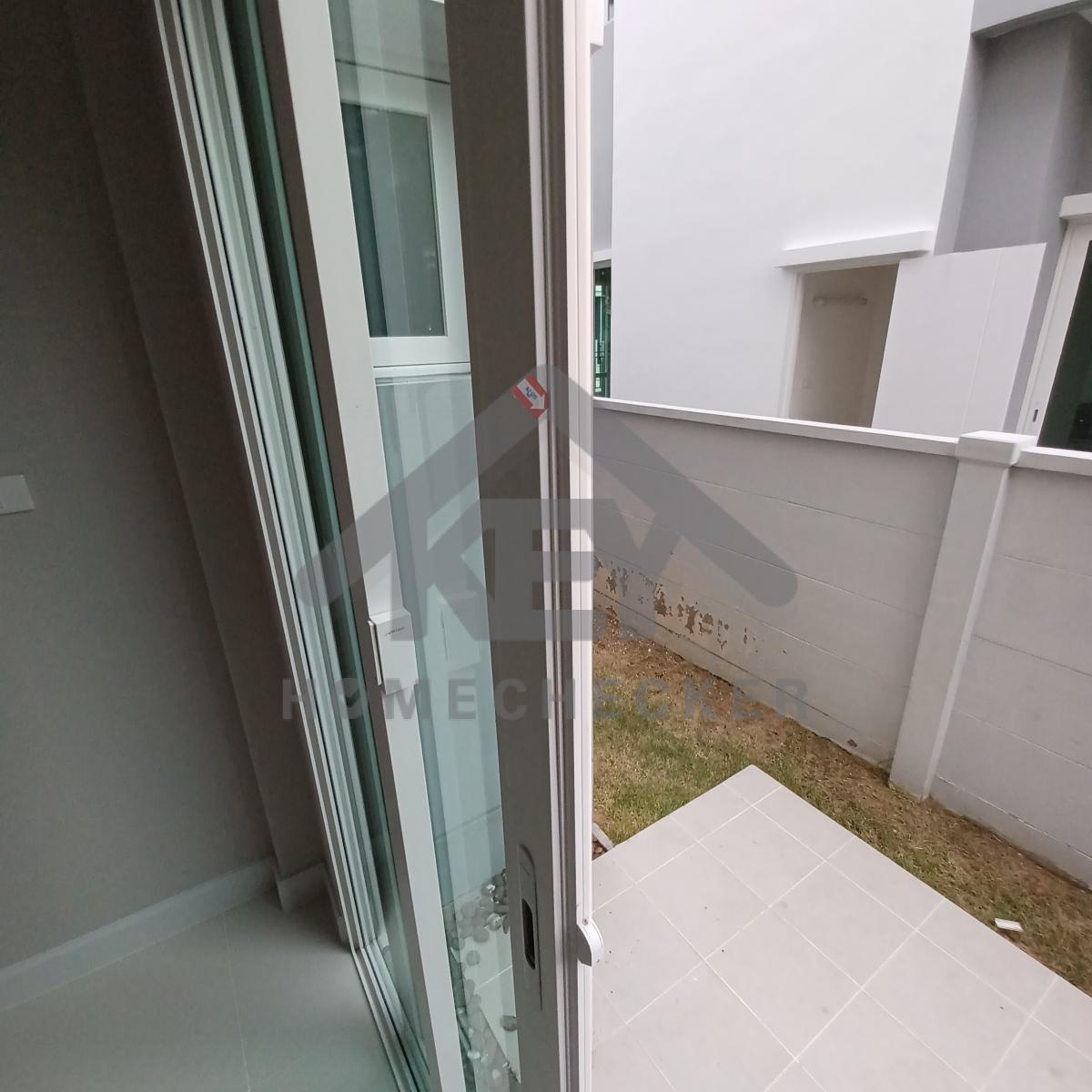 งานห้องโถง ห้องนั่งเล่น