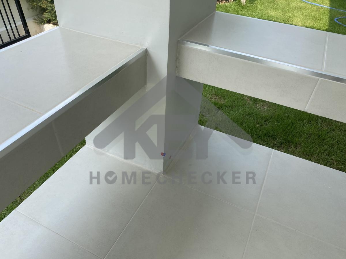 งานภูมิทัศน์และพื้นที่ภายนอกบ้าน