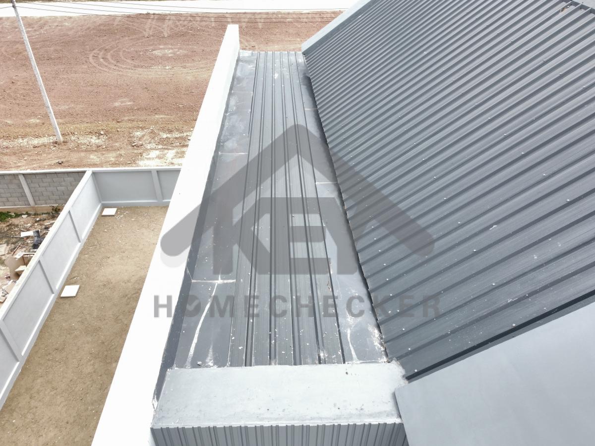 งานตรวจสอบหลังคา