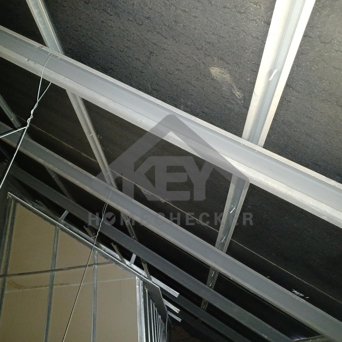 งานตรวจสอบหลังคา