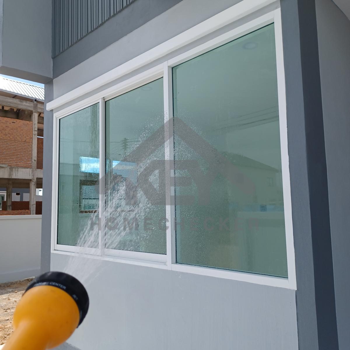 งานเทสน้ำ ประตูหน้าต่าง