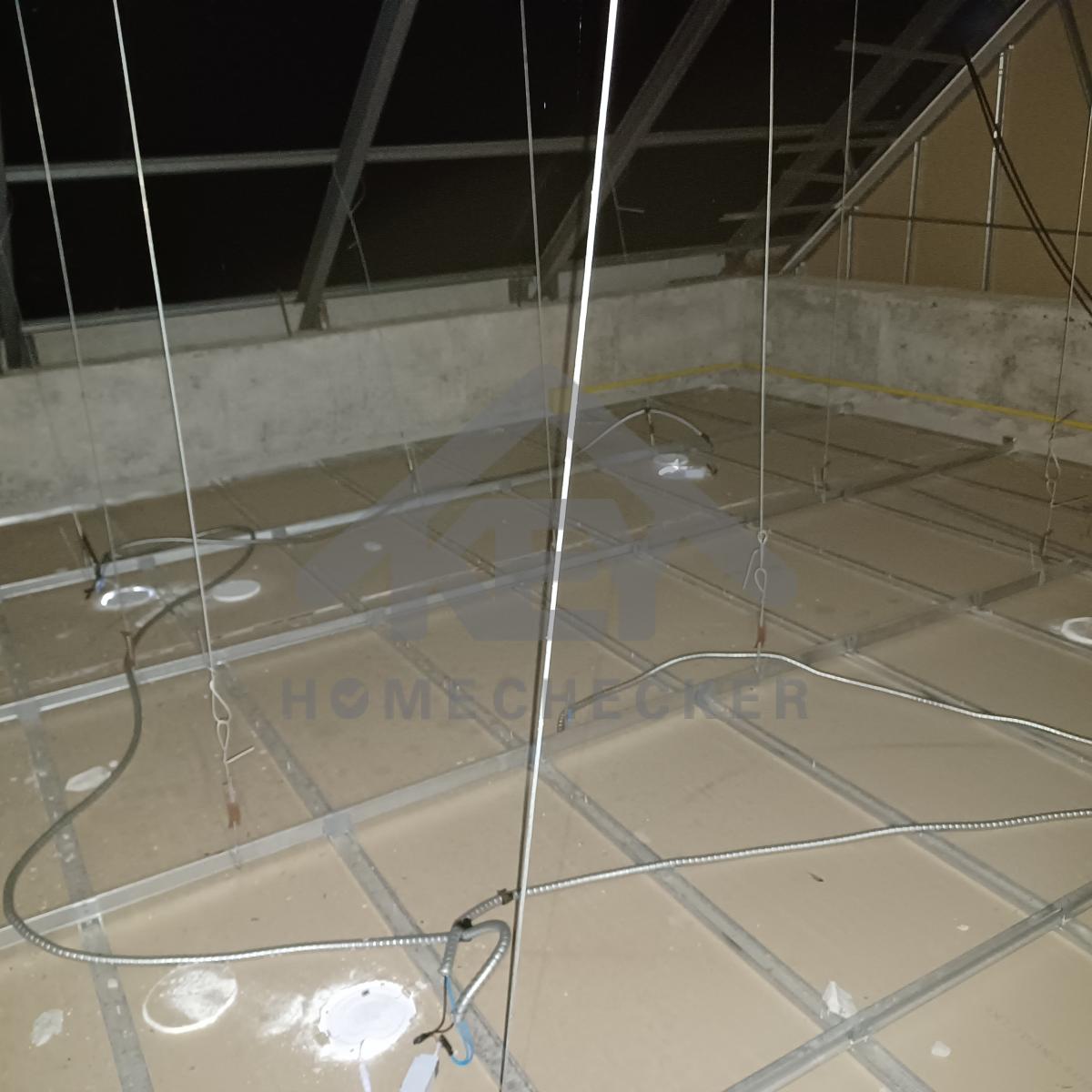 งานตรวจสอบหลังคา