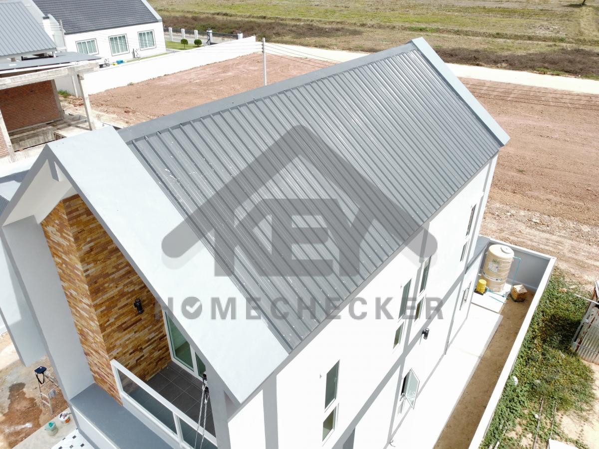 งานตรวจสอบหลังคา