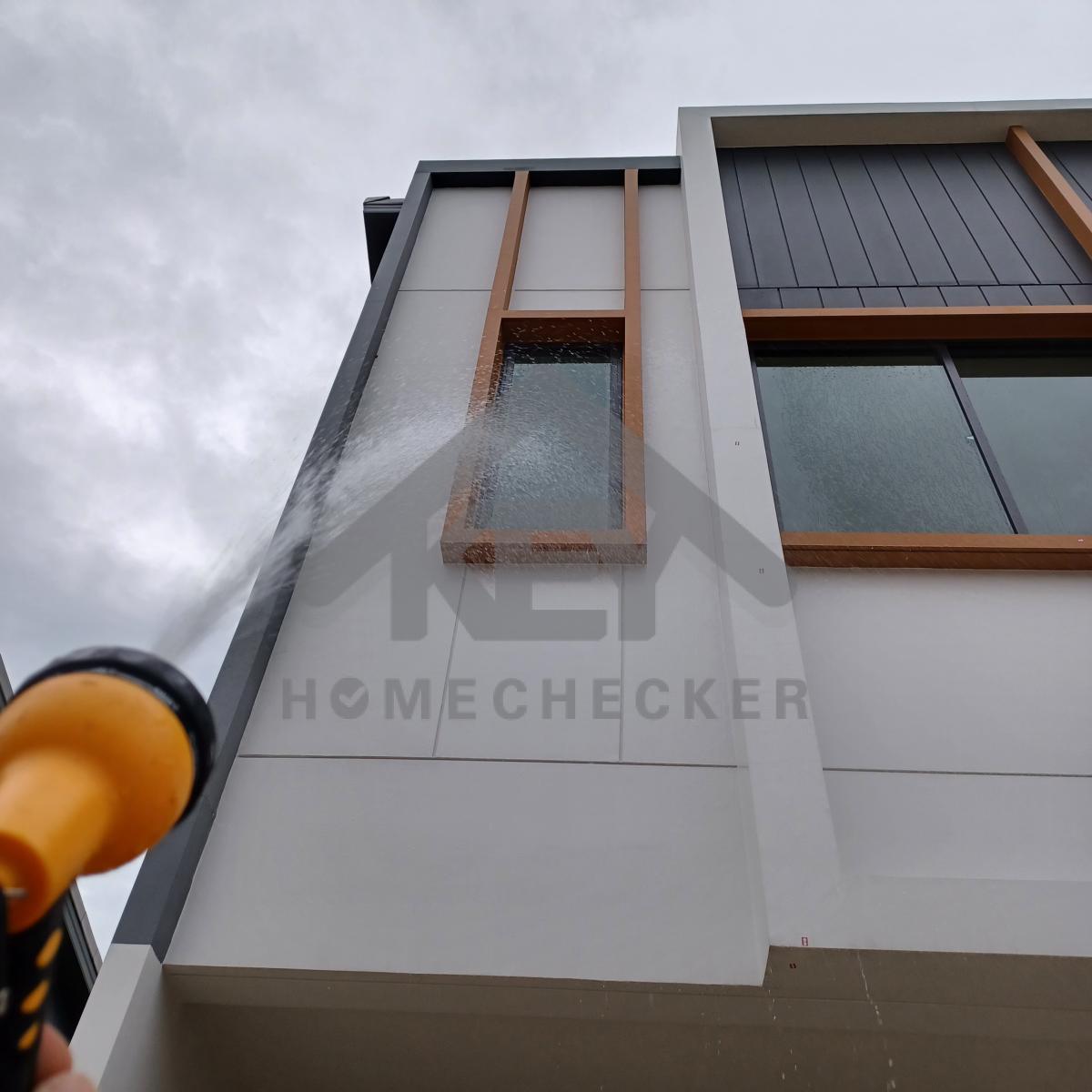 งานเทสน้ำ ประตูหน้าต่าง