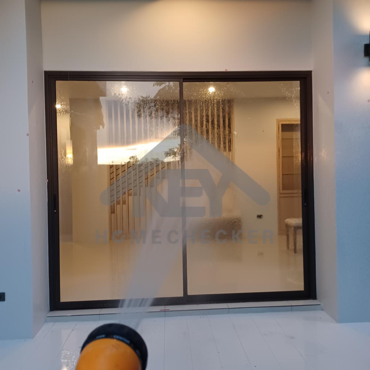 งานเทสน้ำ ประตูหน้าต่าง