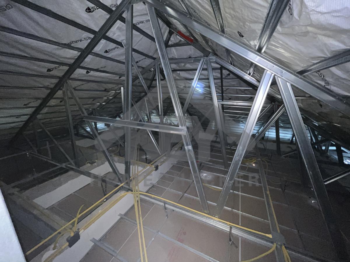 งานตรวจสอบหลังคา