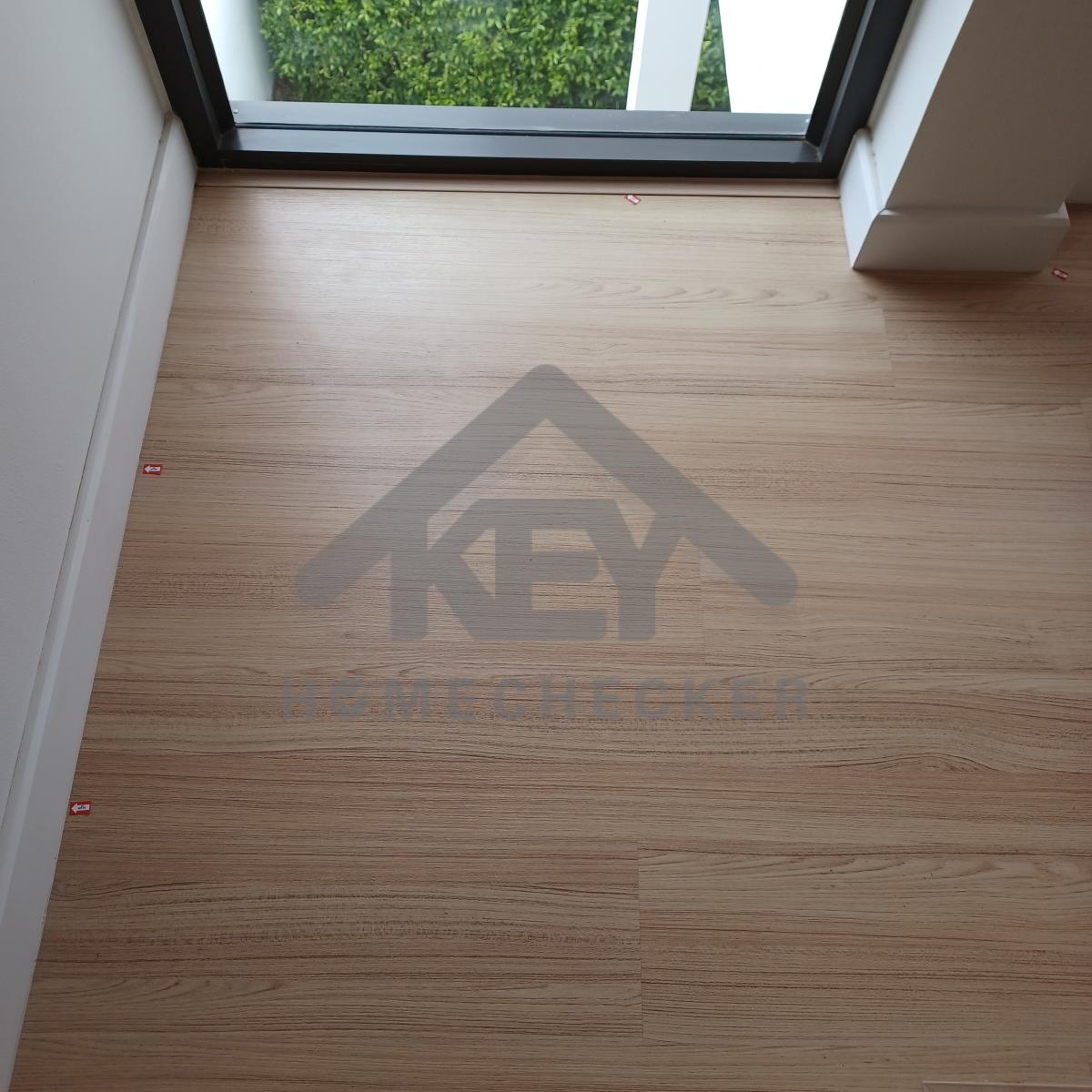 งานชั้นลอย