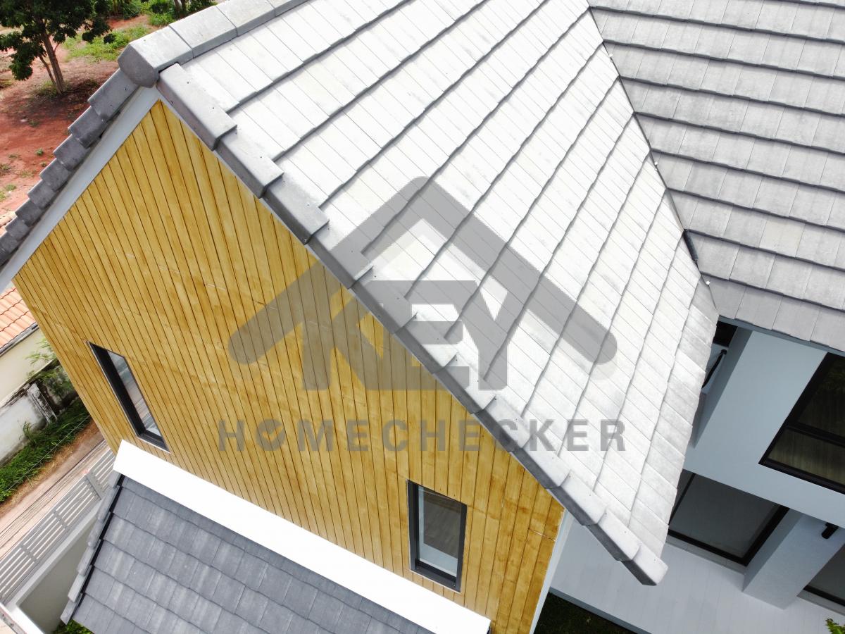 งานตรวจสอบหลังคา