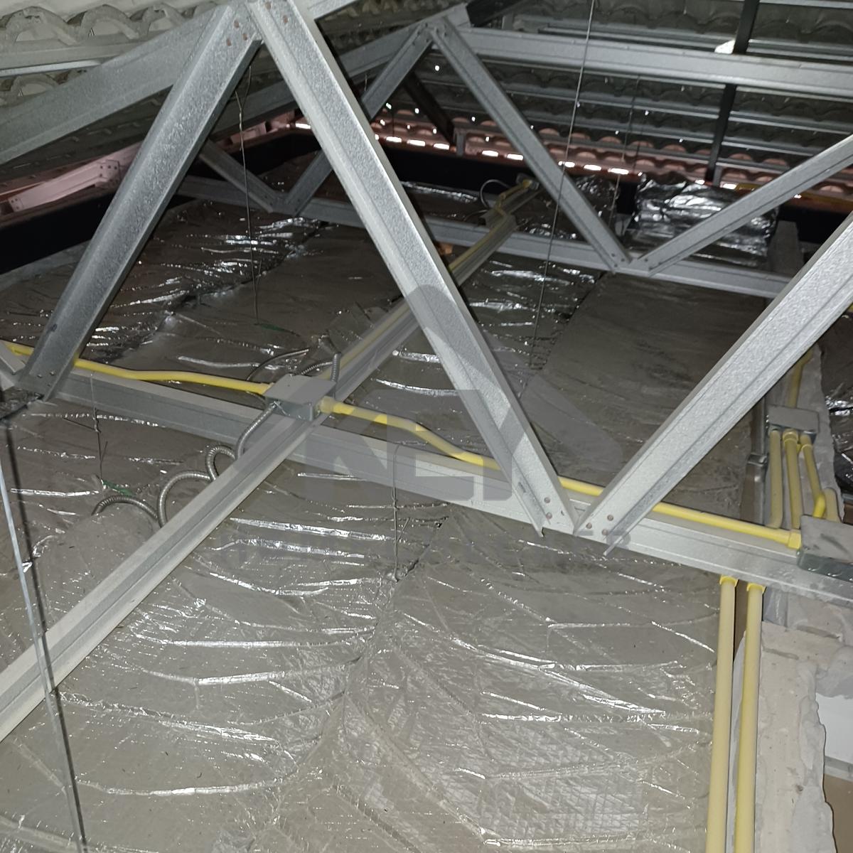 งานตรวจสอบหลังคา