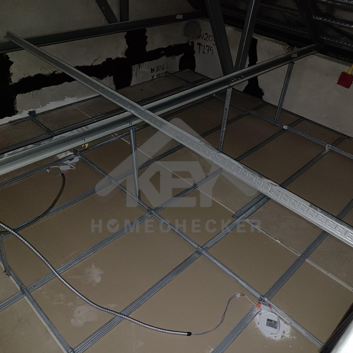 งานตรวจสอบหลังคา