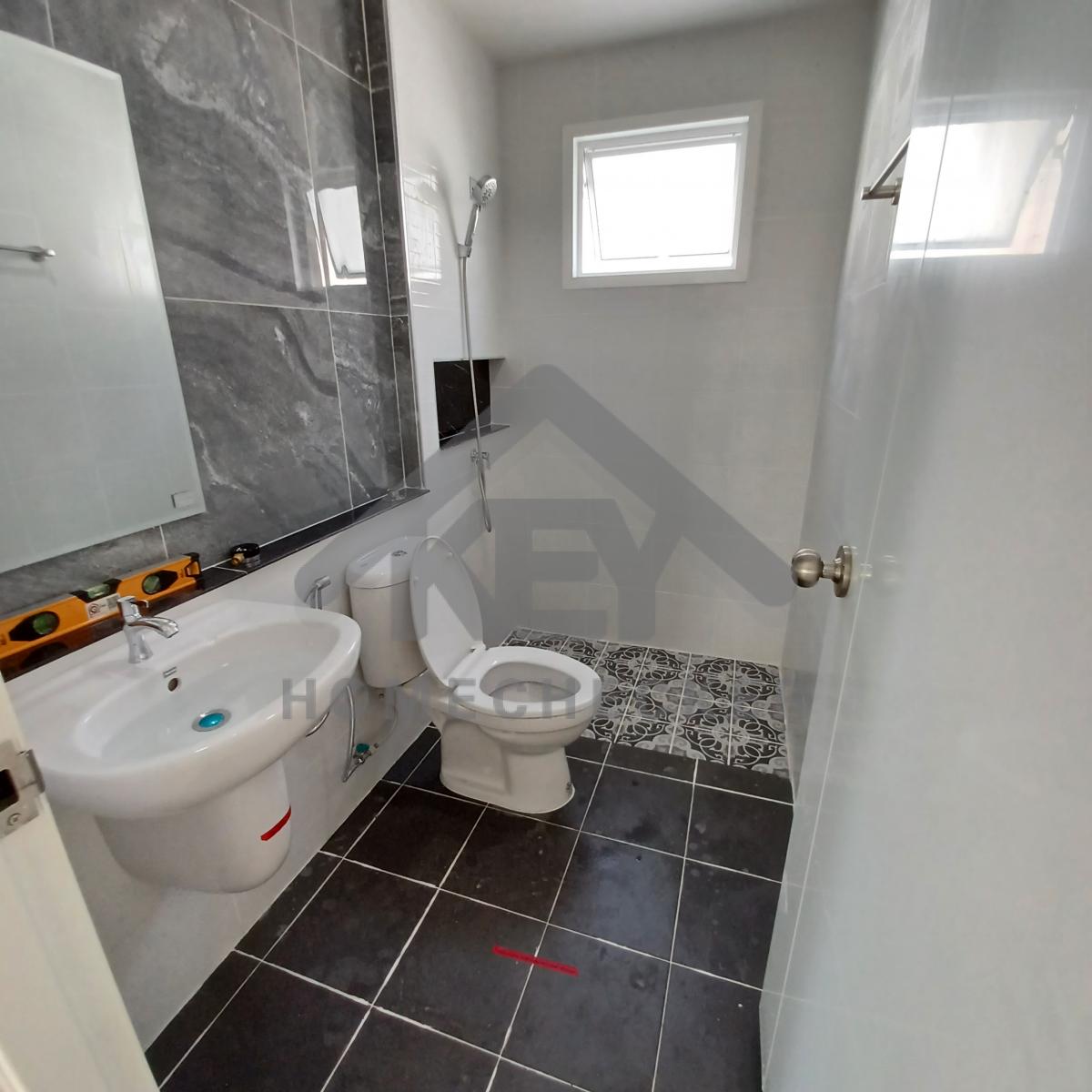 งานห้องน้ำชั้น 1 (1)