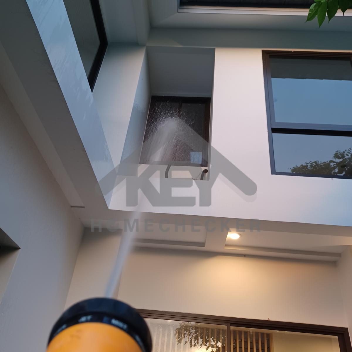 งานเทสน้ำ ประตูหน้าต่าง