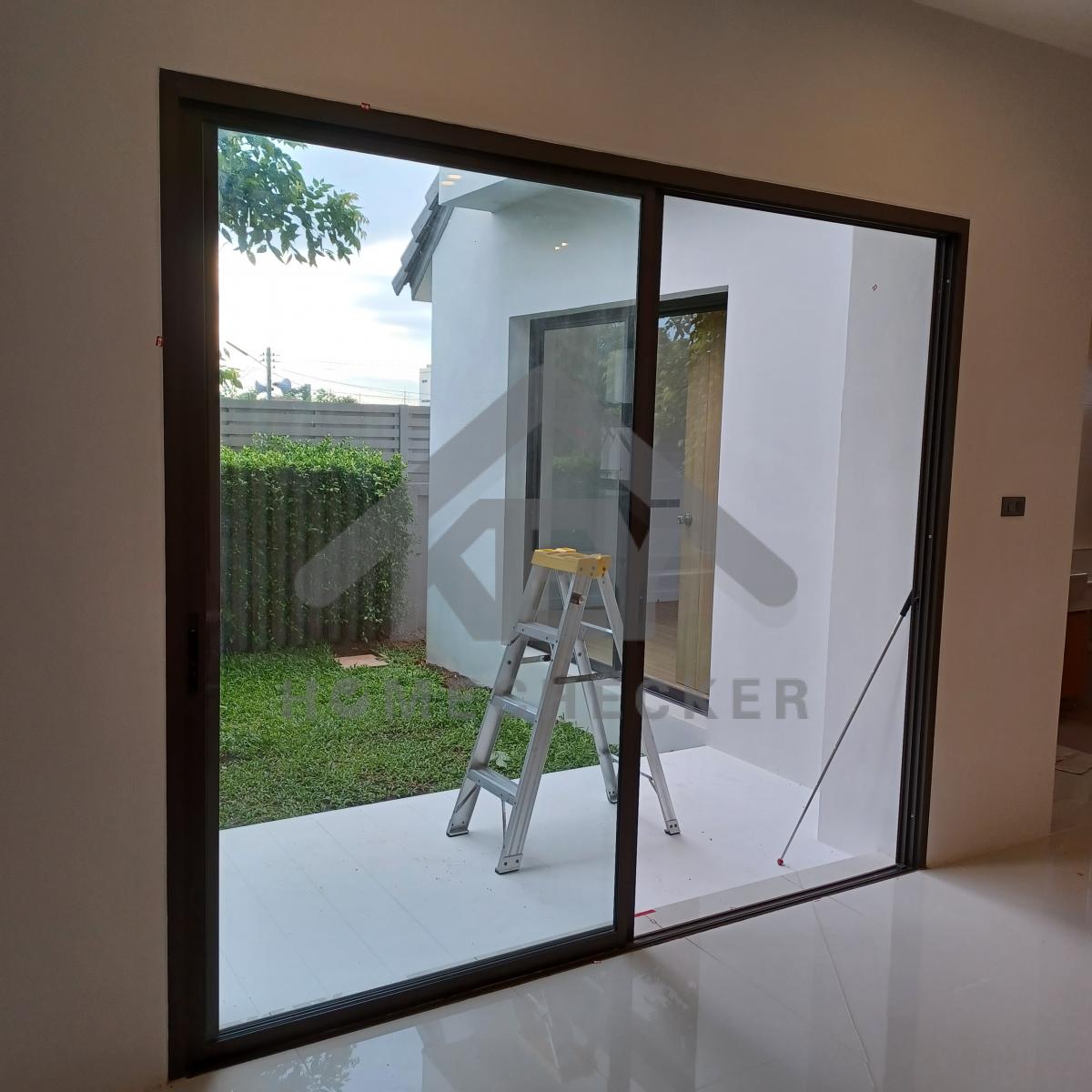 งานห้องโถง ห้องนั่งเล่น