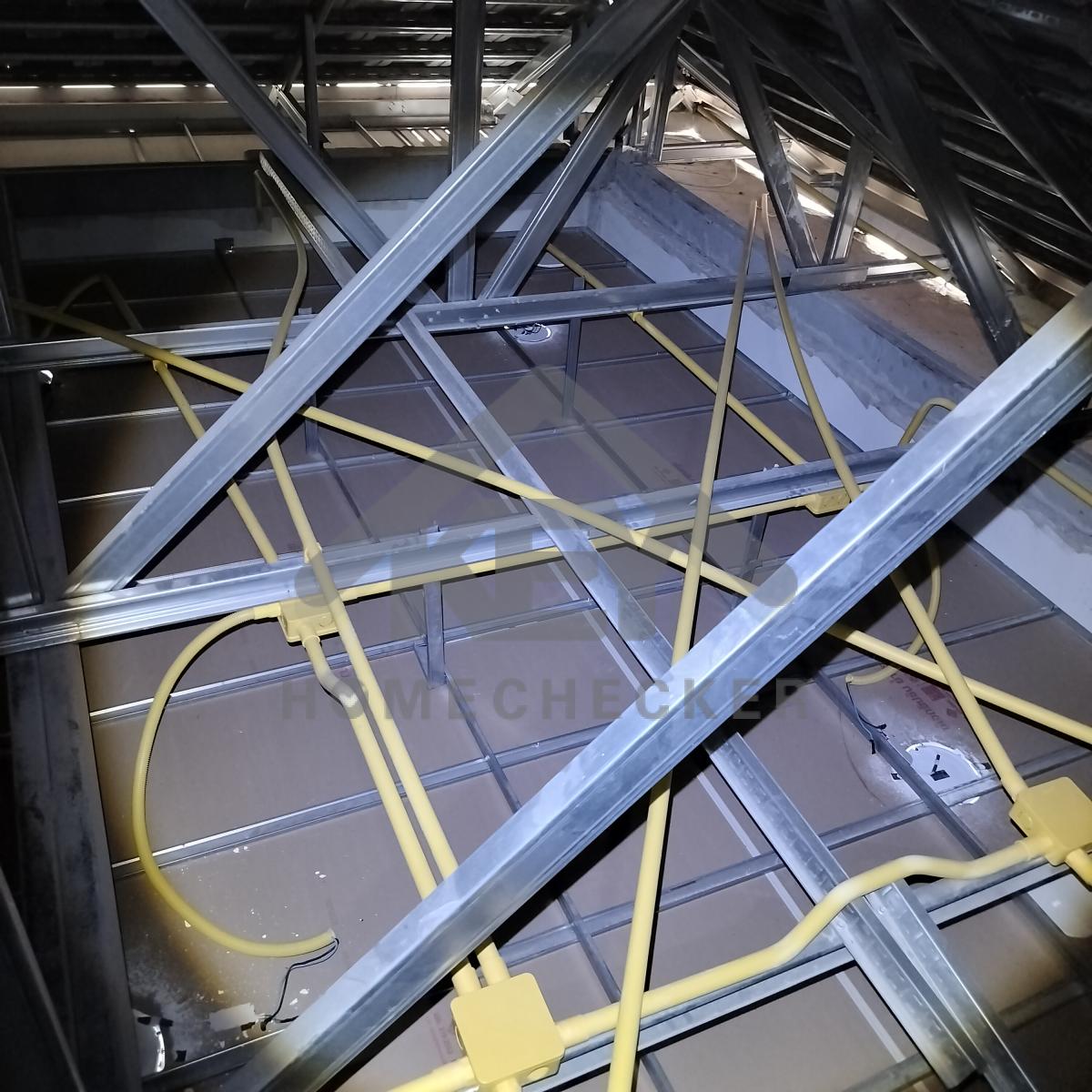 งานตรวจสอบหลังคา