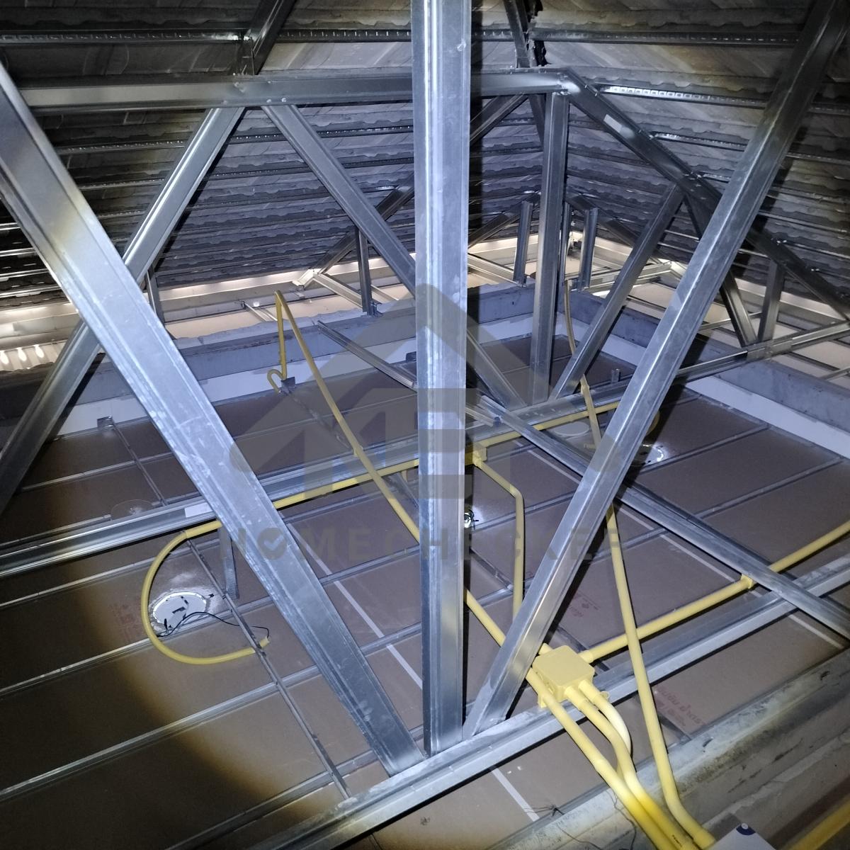 งานตรวจสอบหลังคา