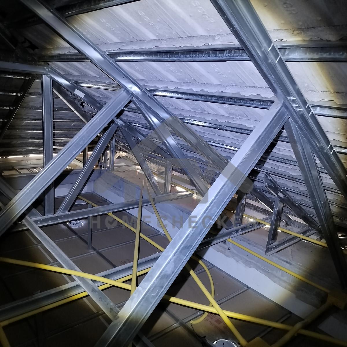 งานตรวจสอบหลังคา