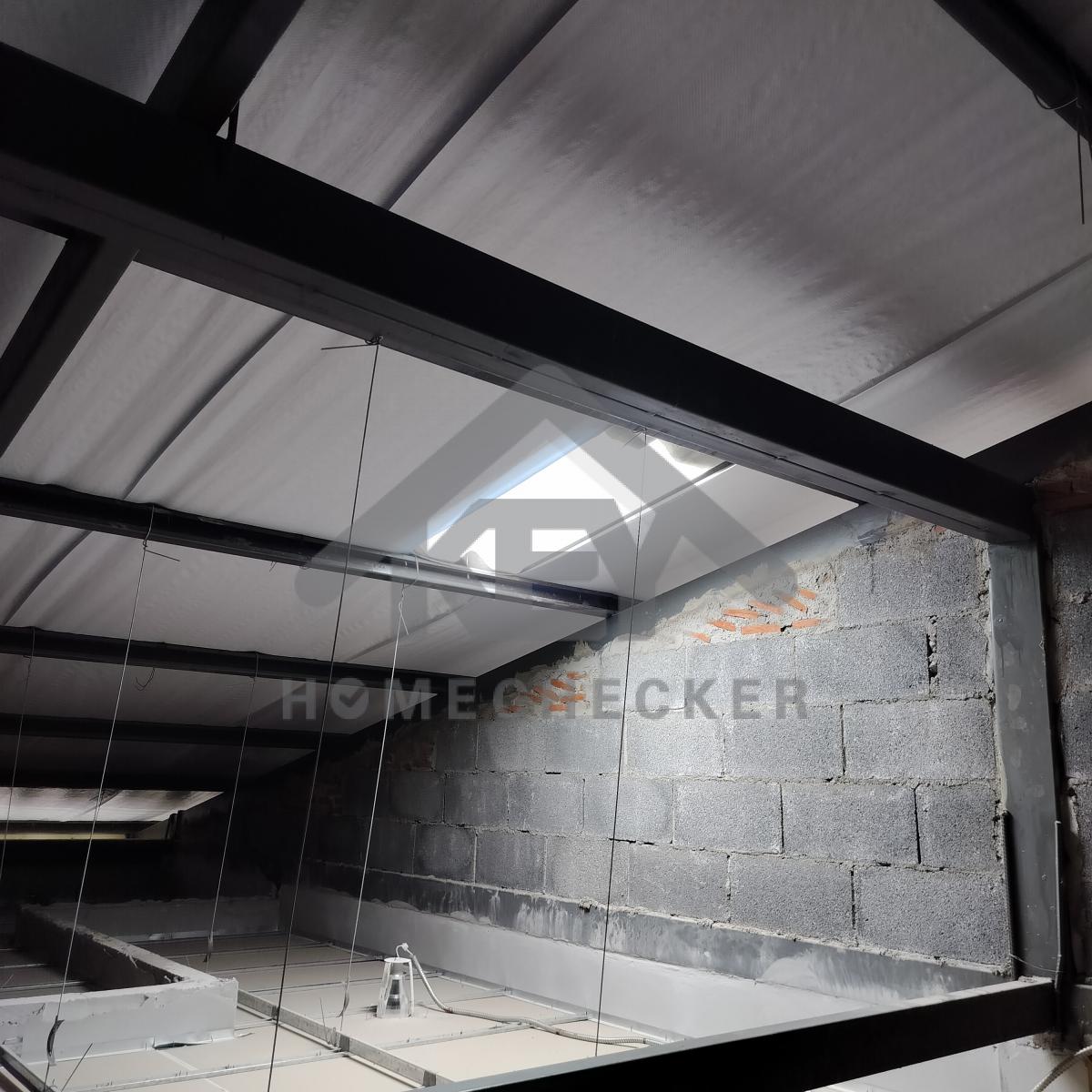 งานตรวจสอบหลังคา