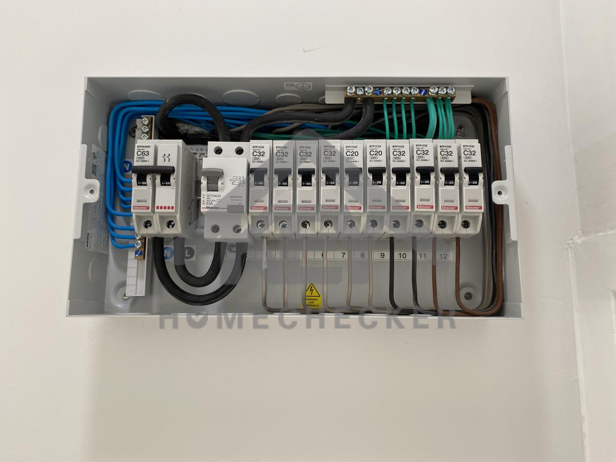 งานไฟฟ้าและระบบความปลอดภัย