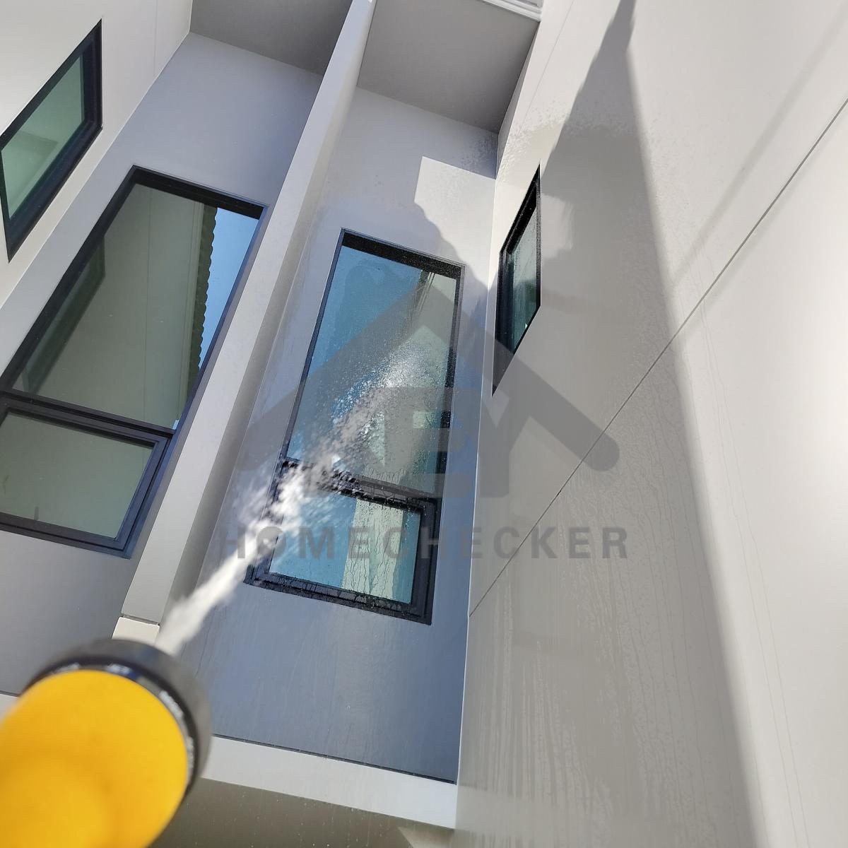 งานเทสน้ำ ประตูหน้าต่าง