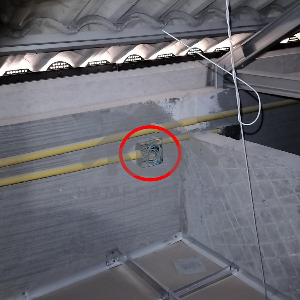 งานตรวจสอบหลังคา