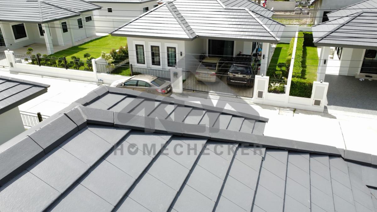 งานตรวจสอบหลังคา