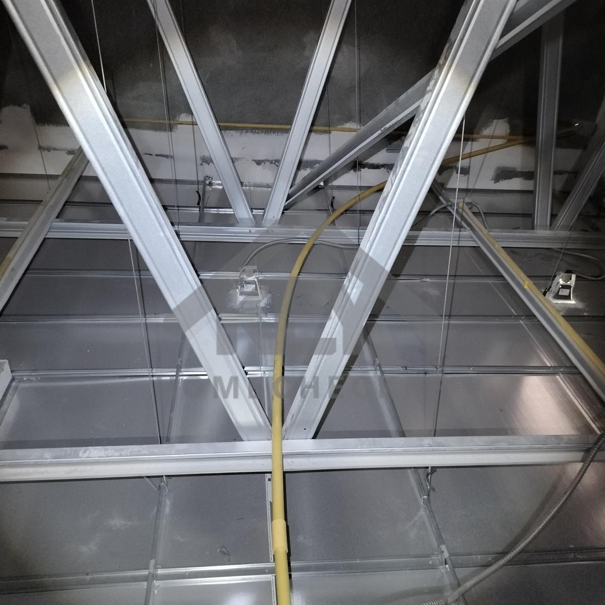 งานตรวจสอบหลังคา