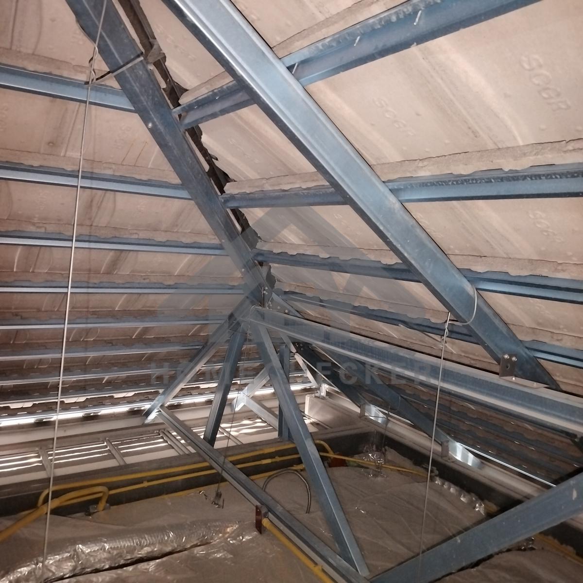 งานตรวจสอบหลังคา