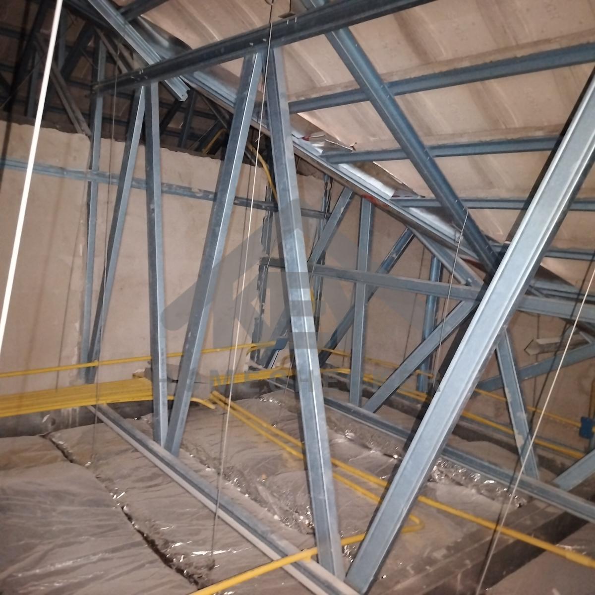 งานตรวจสอบหลังคา