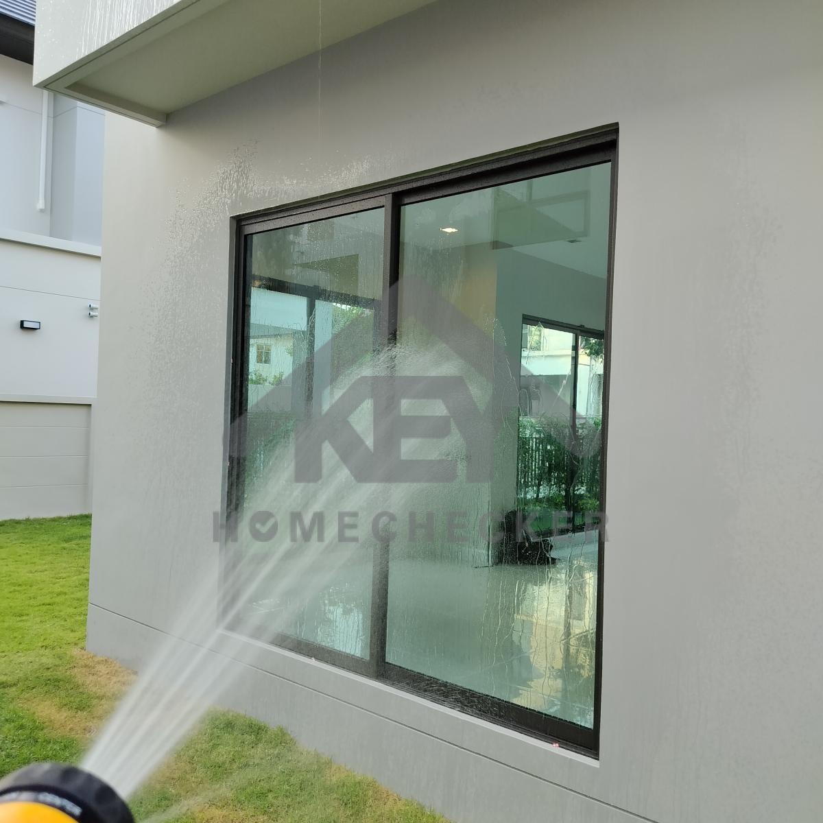 งานเทสน้ำ ประตูหน้าต่าง