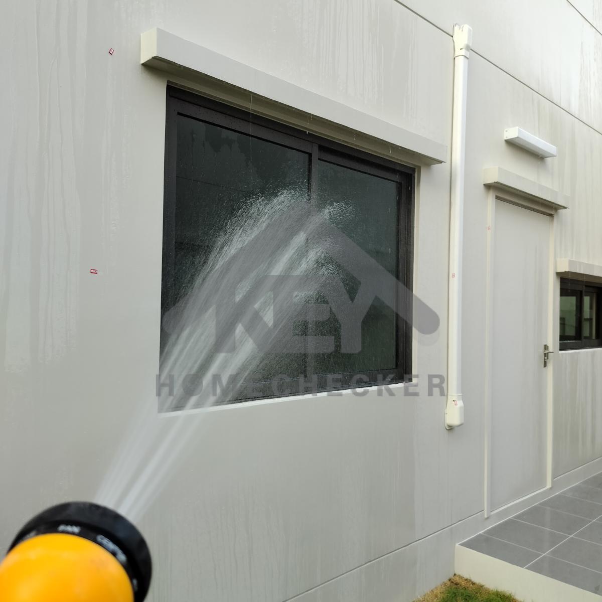 งานเทสน้ำ ประตูหน้าต่าง