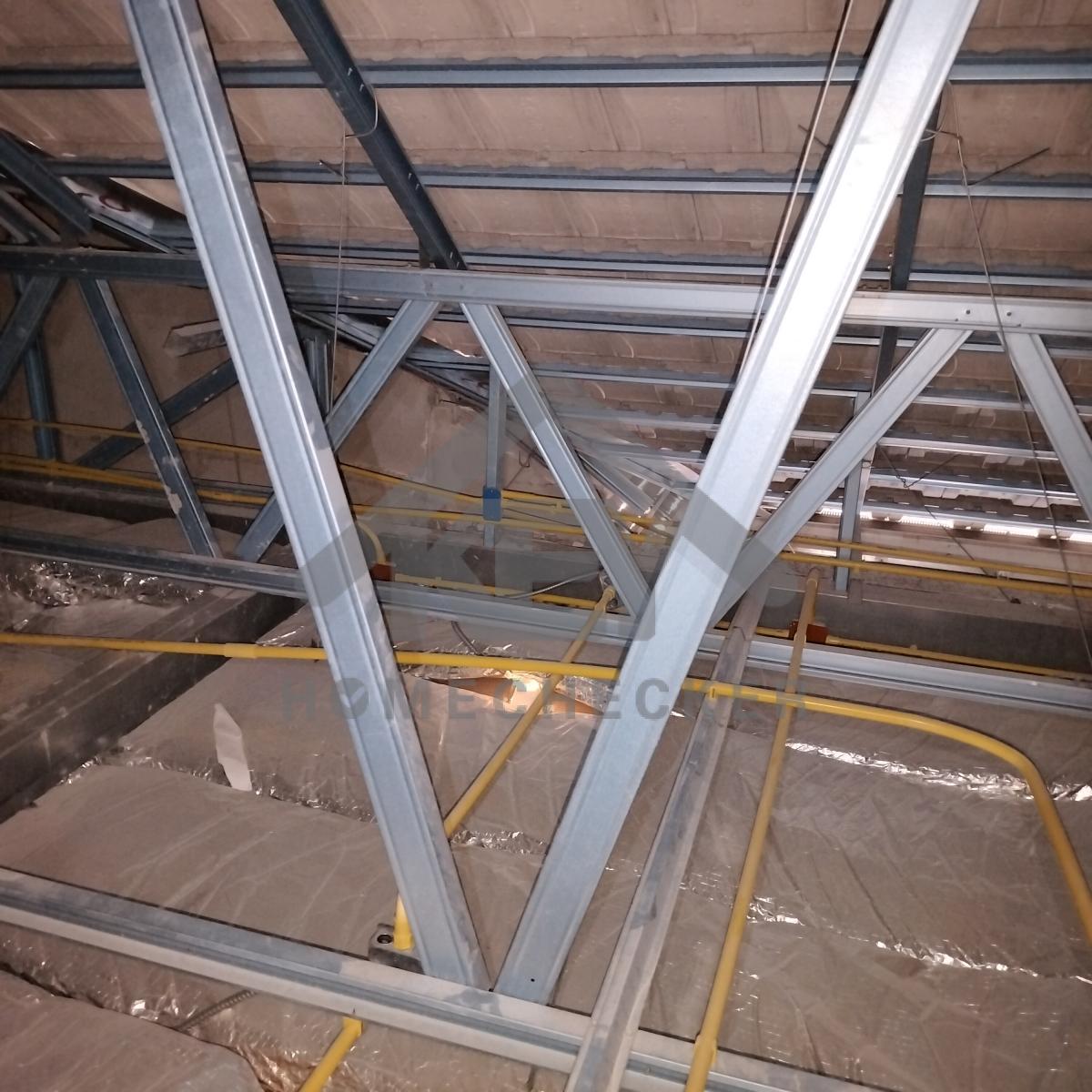 งานตรวจสอบหลังคา