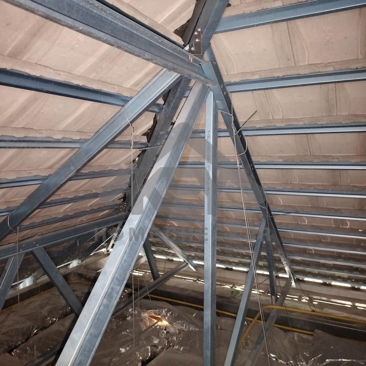 งานตรวจสอบหลังคา