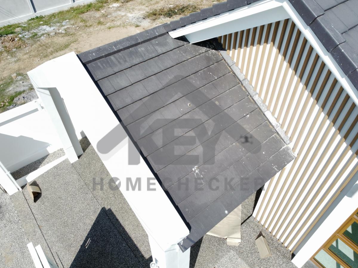 งานตรวจสอบหลังคา