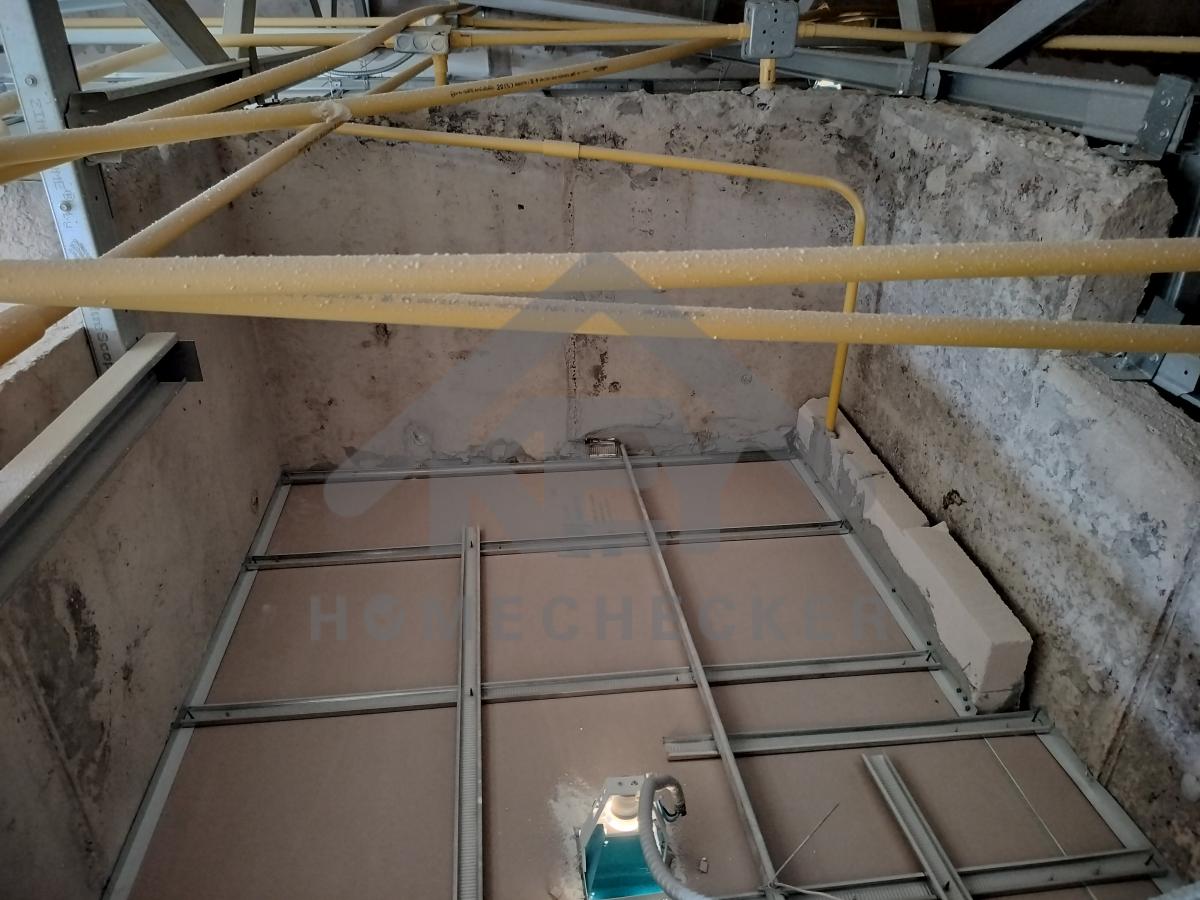 งานตรวจสอบหลังคา