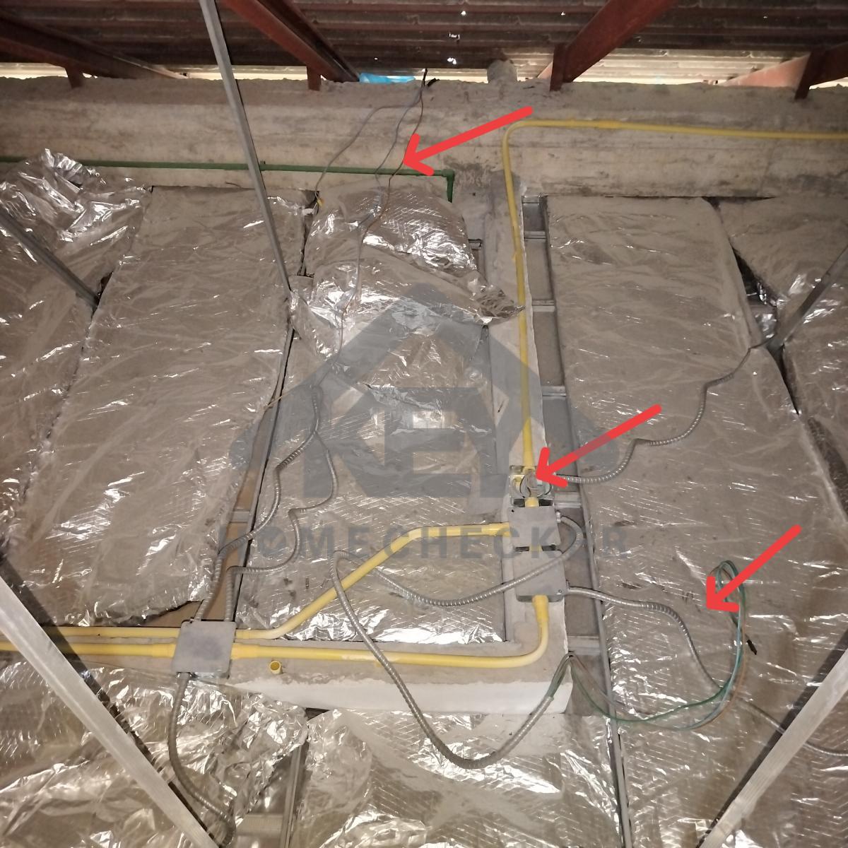 งานตรวจสอบหลังคา