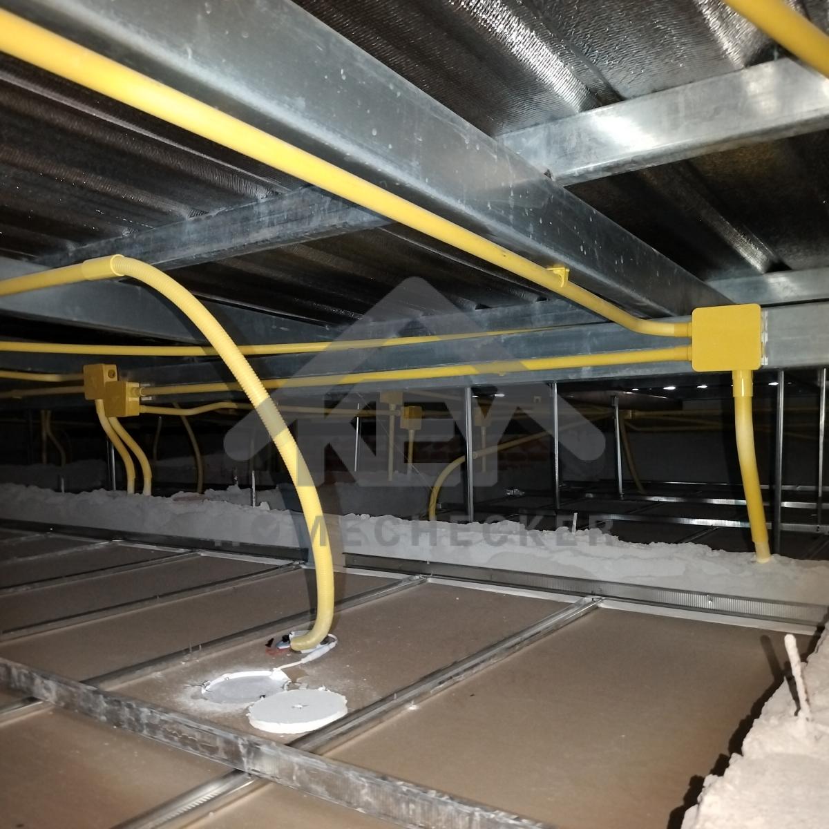 งานตรวจสอบหลังคา