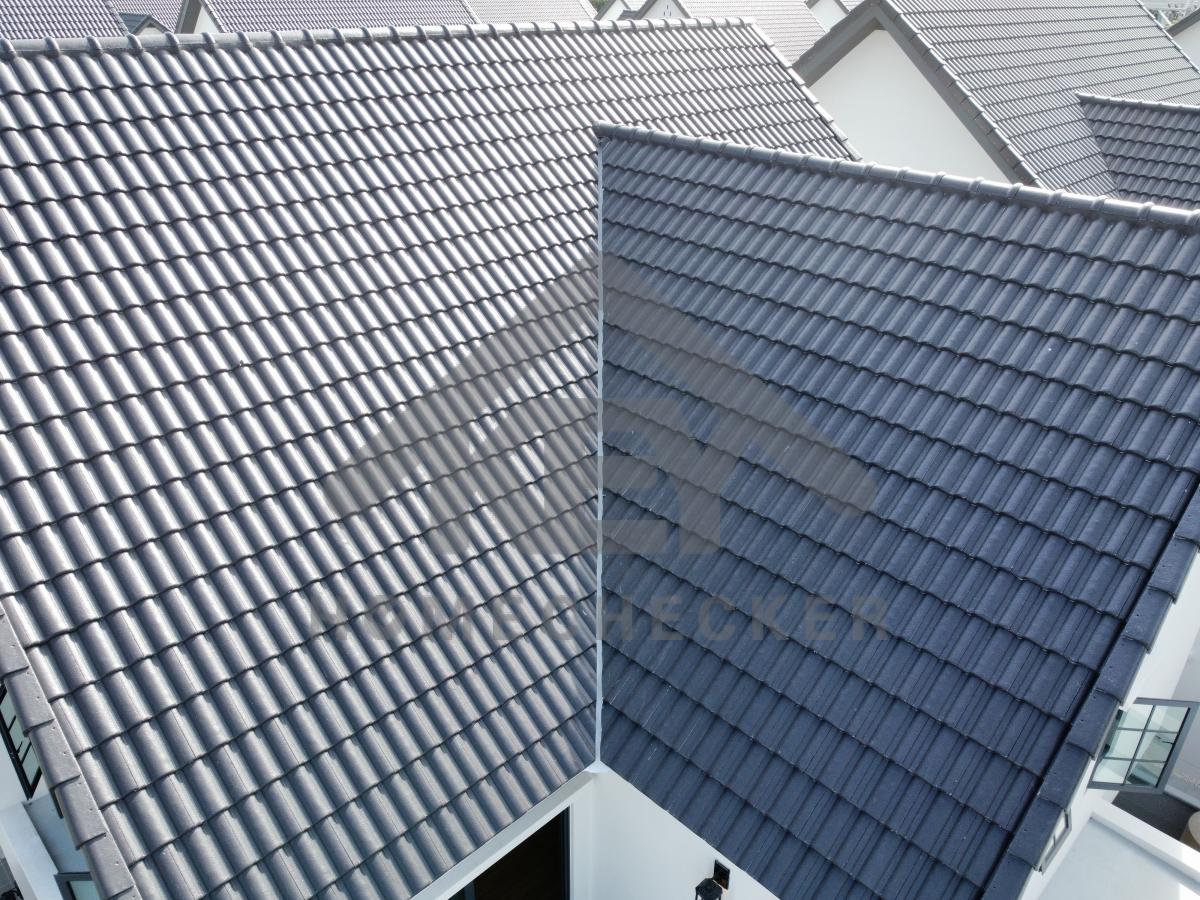 งานตรวจสอบหลังคา