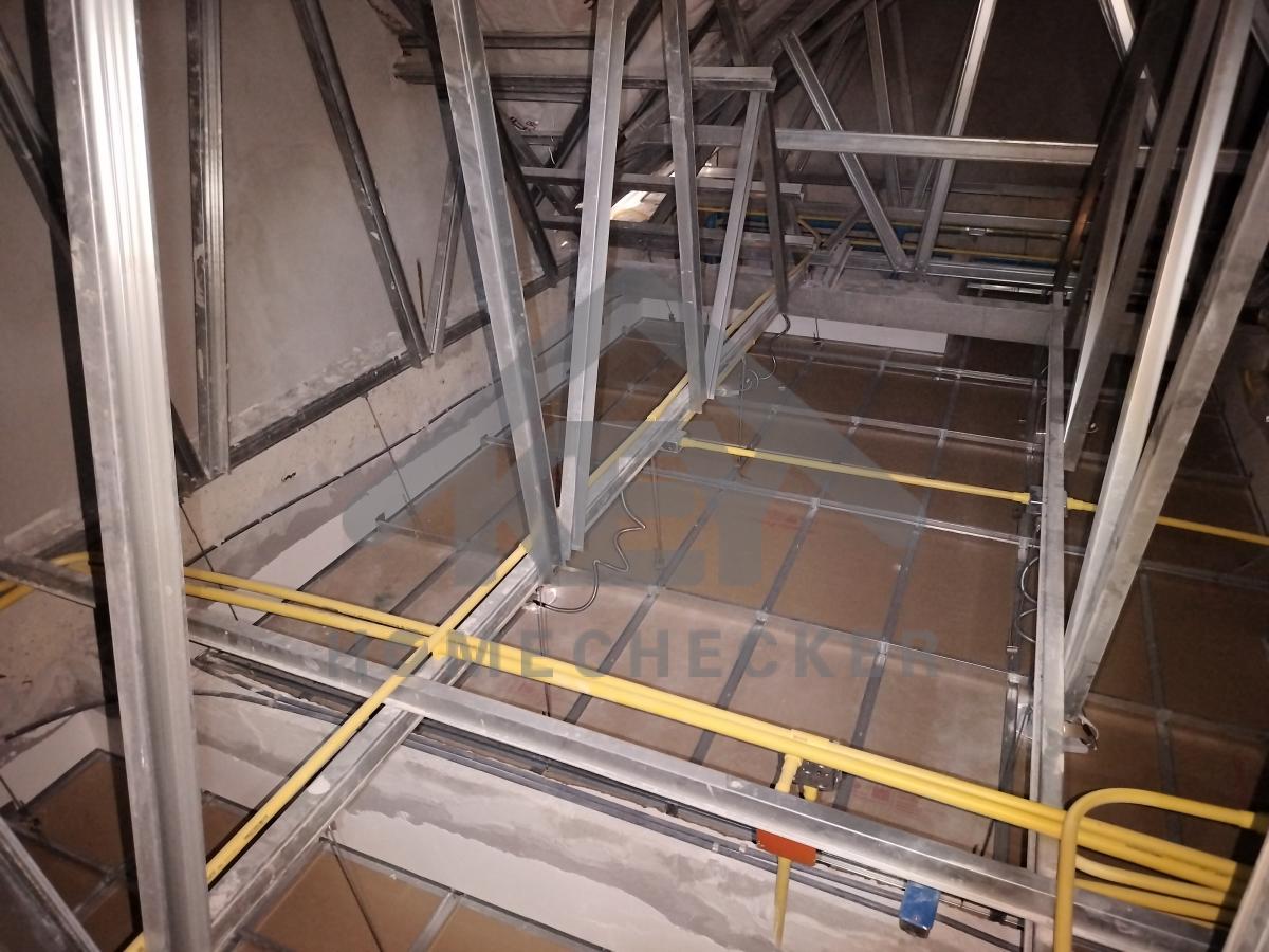 งานตรวจสอบหลังคา