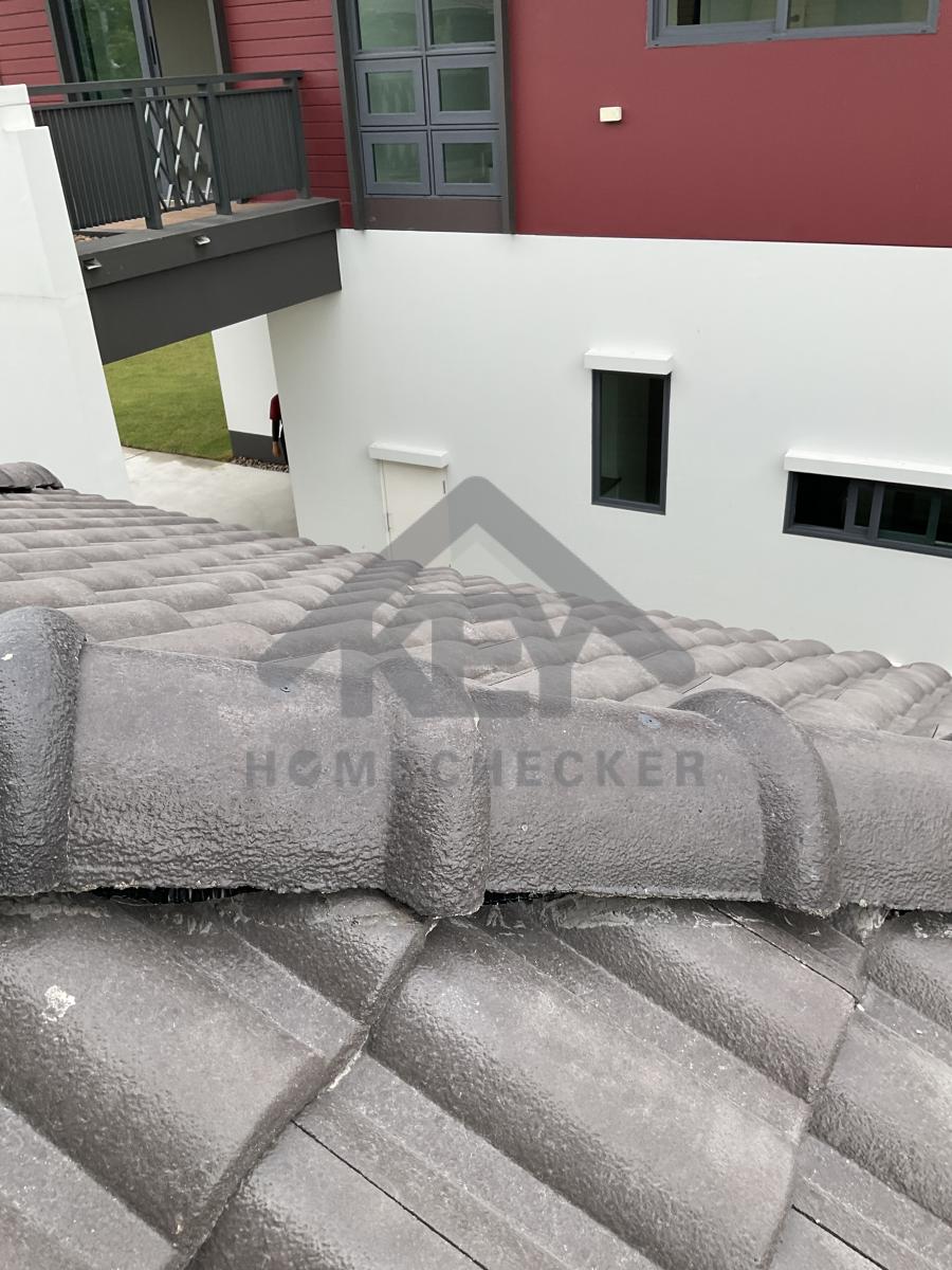 งานตรวจสอบหลังคา