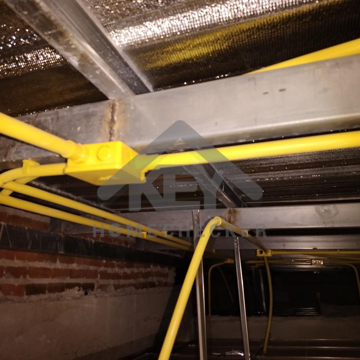 งานตรวจสอบหลังคา