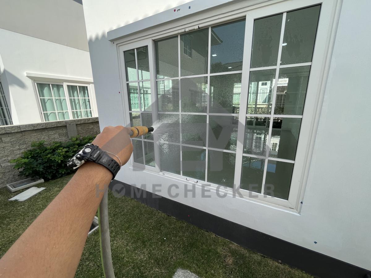 งานเทสน้ำ ประตูหน้าต่าง