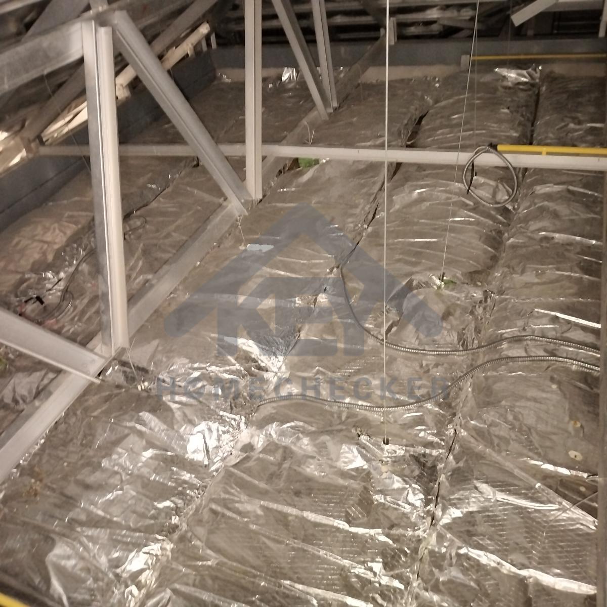 งานตรวจสอบหลังคา