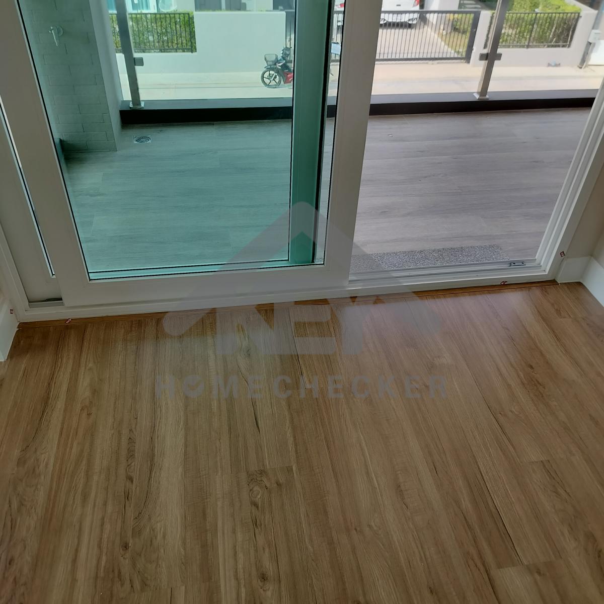 งานชั้นลอย