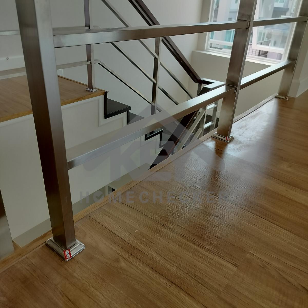 งานชั้นลอย