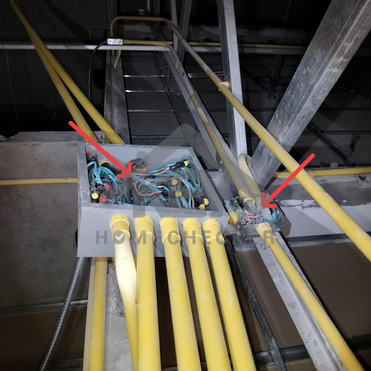 งานตรวจสอบหลังคา