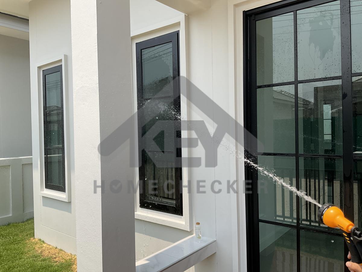 งานเทสน้ำ ประตูหน้าต่าง