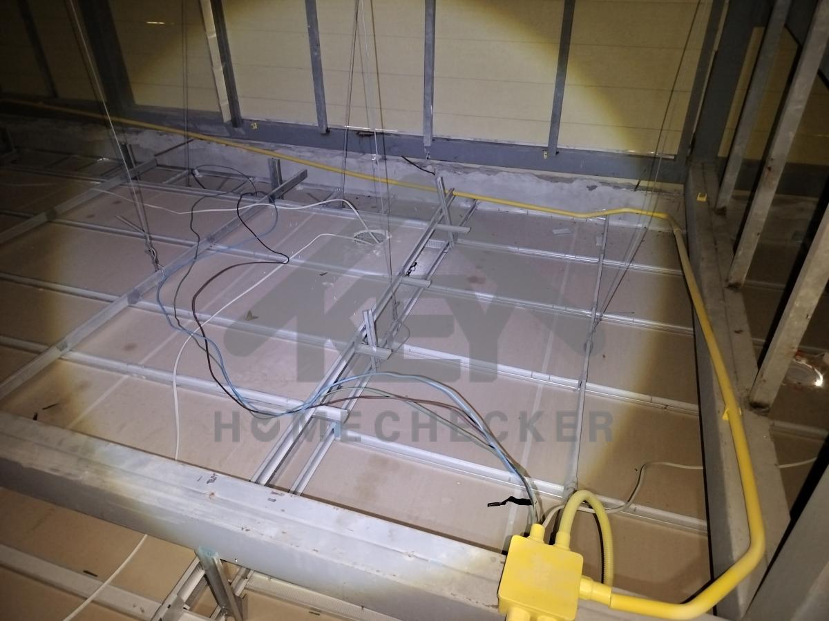 งานตรวจสอบหลังคา