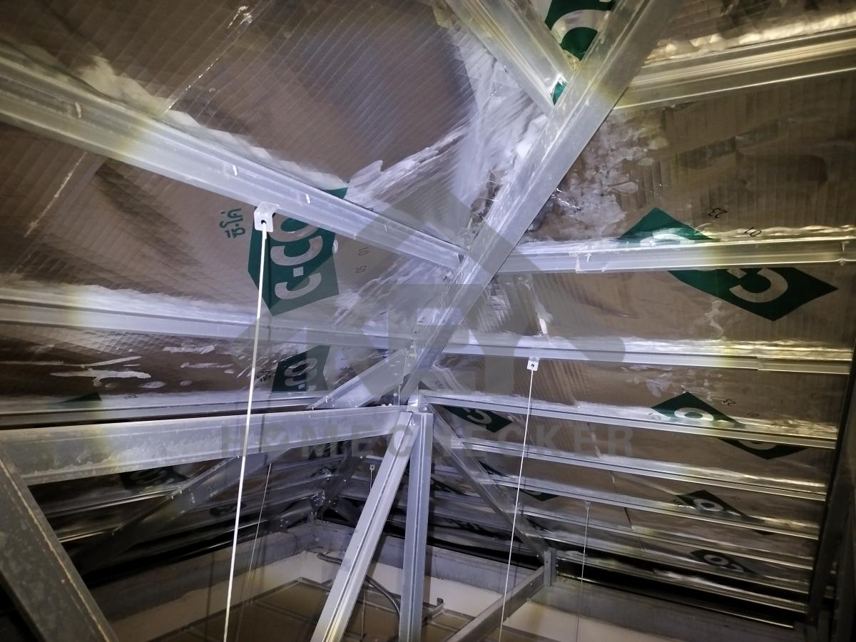 งานตรวจสอบหลังคา