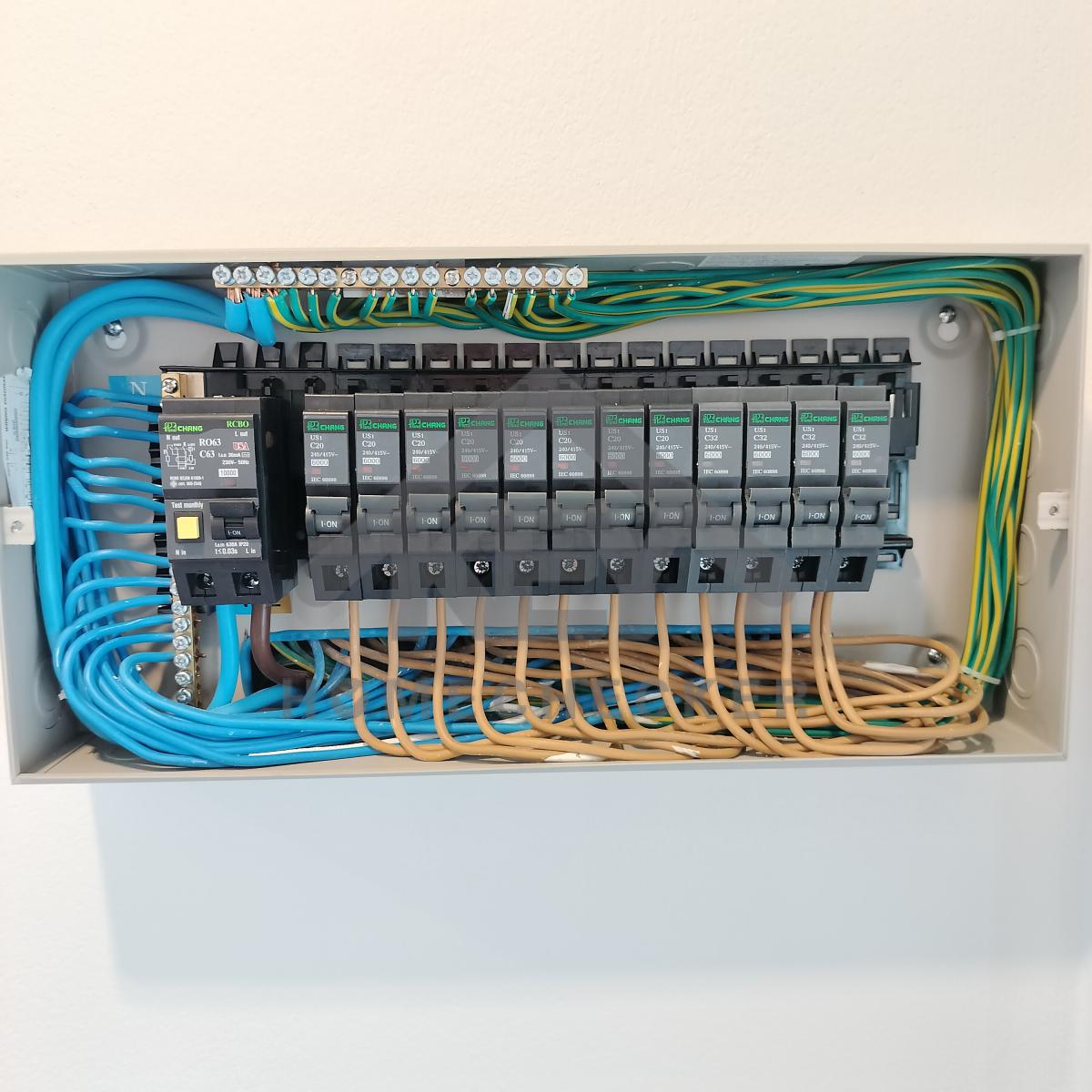 งานไฟฟ้าและระบบความปลอดภัย