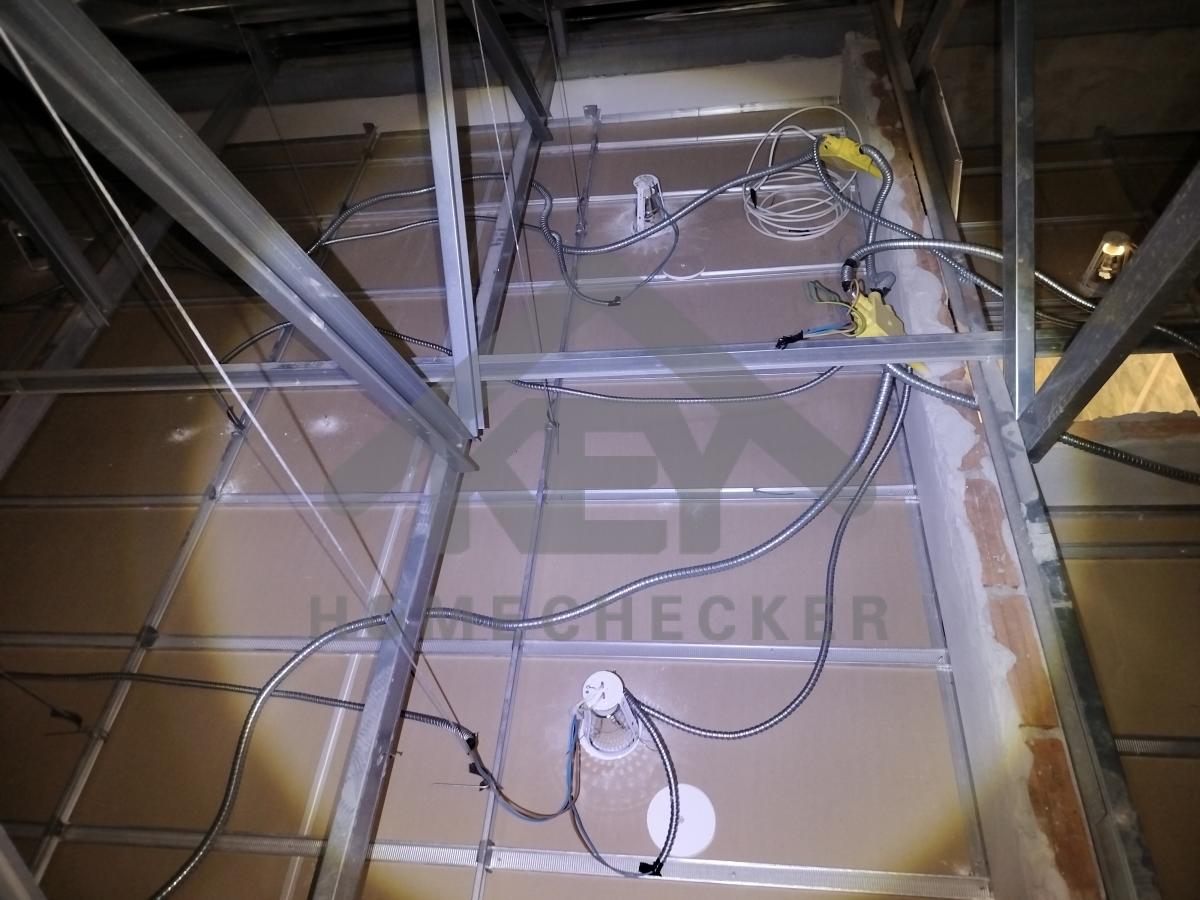 งานตรวจสอบหลังคา